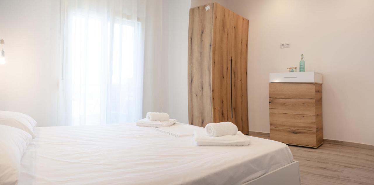 Diamanti Apartments Downtown 萨索斯 外观 照片